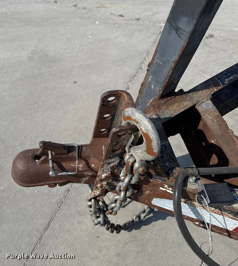 image for item EM2351 2002 Cronkite Ind 2600EWSA utility trailer