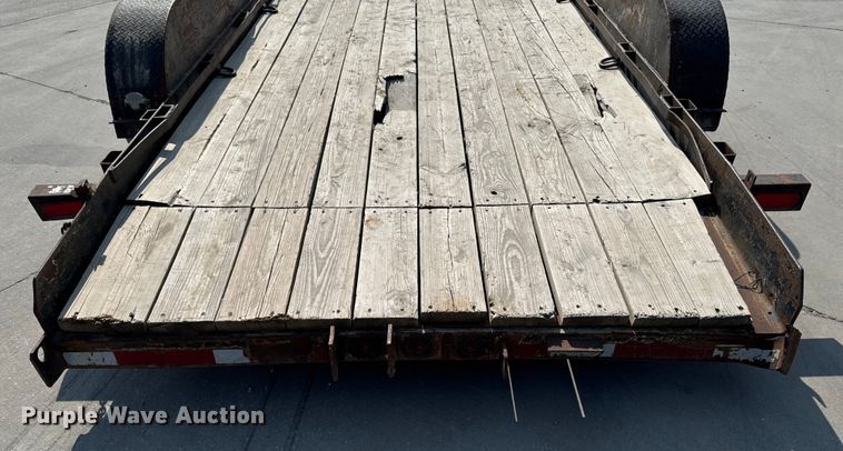 image for item EM2351 2002 Cronkite Ind 2600EWSA utility trailer