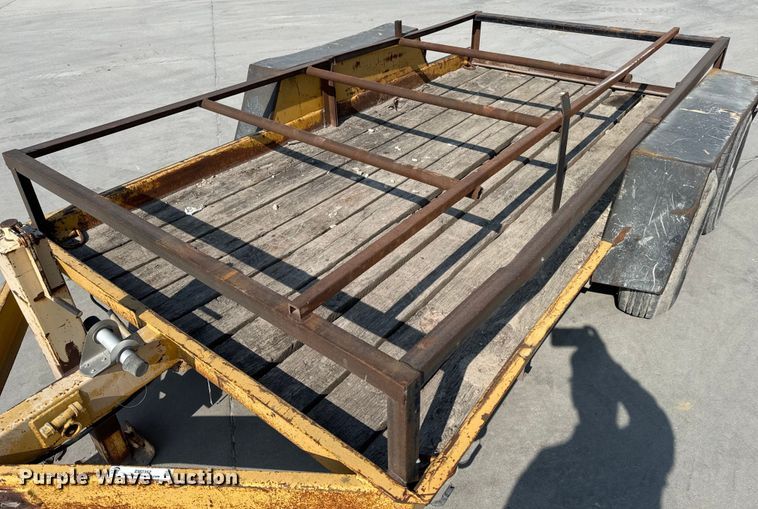 image for item EM2352 1989 Redi Haul  utility trailer