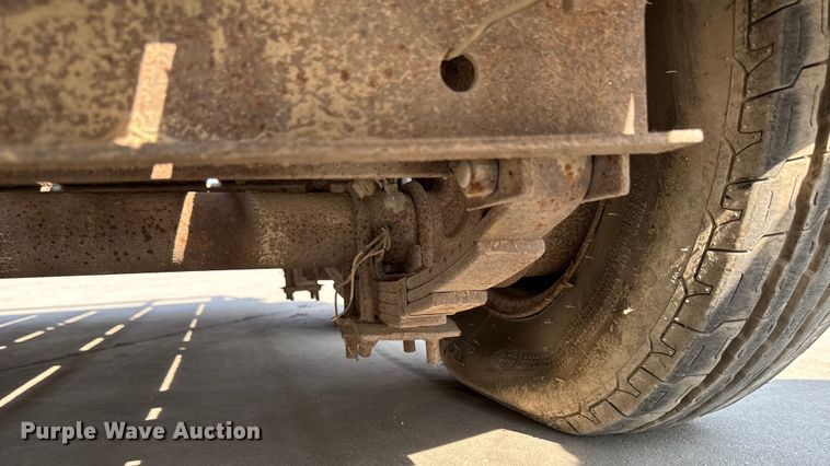 image for item EM2352 1989 Redi Haul  utility trailer