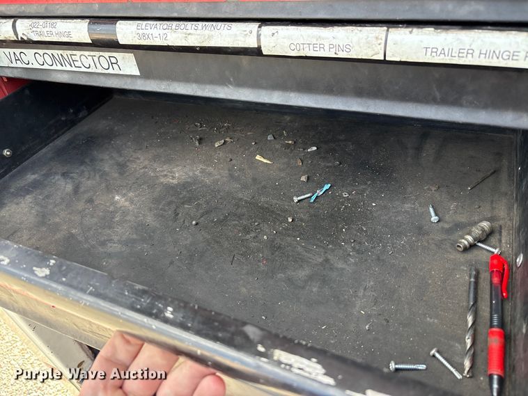 image for item EM6067 2015 Ford E350 Super Duty box truck