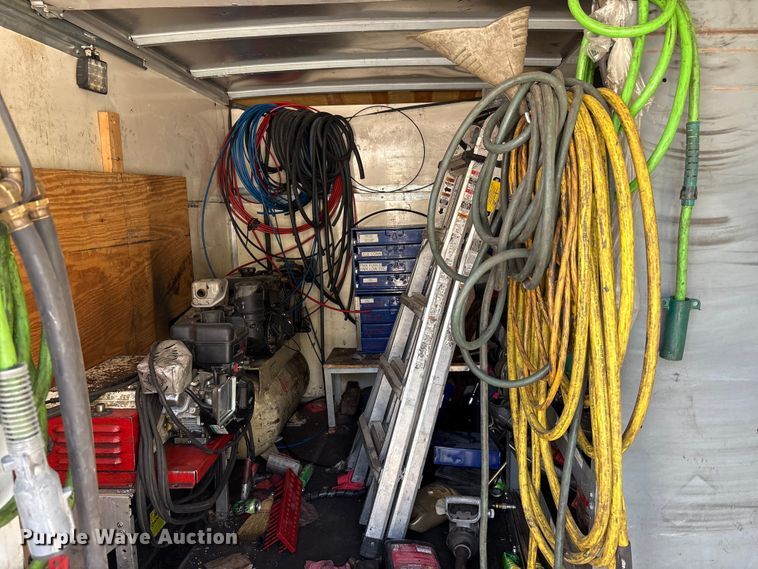 image for item EM6067 2015 Ford E350 Super Duty box truck