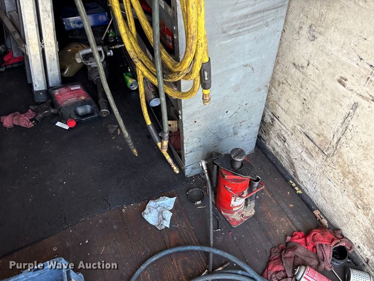 image for item EM6067 2015 Ford E350 Super Duty box truck