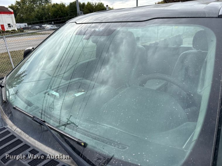 image for item EM6092 2017 Ford F350 Super Duty pickup truck