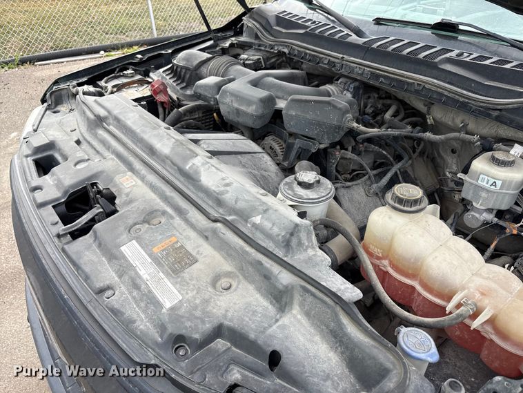 image for item EM6092 2017 Ford F350 Super Duty pickup truck