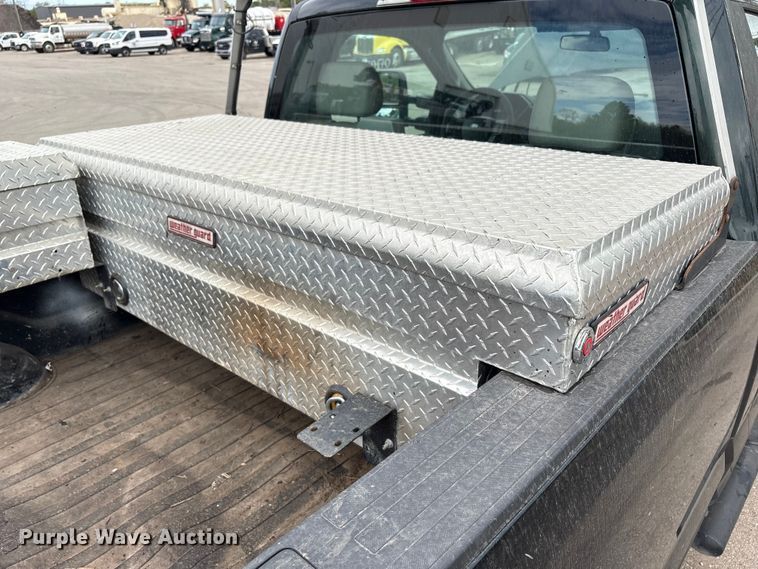 image for item EM6093 2017 Ford F250 Super Duty pickup truck