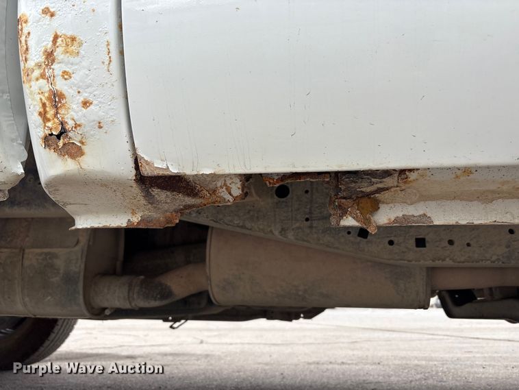 image for item EM6094 2012 Ford F250 Super Duty pickup truck