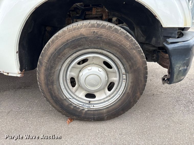 image for item EM6094 2012 Ford F250 Super Duty pickup truck