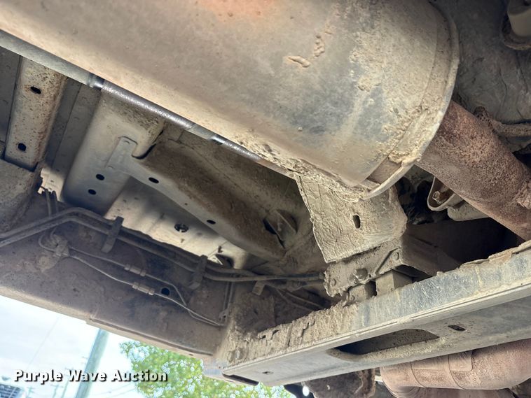 image for item EM6095 2018 Ford F250 Super Duty SuperCab pickup truck