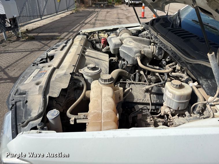 image for item EM6095 2018 Ford F250 Super Duty SuperCab pickup truck