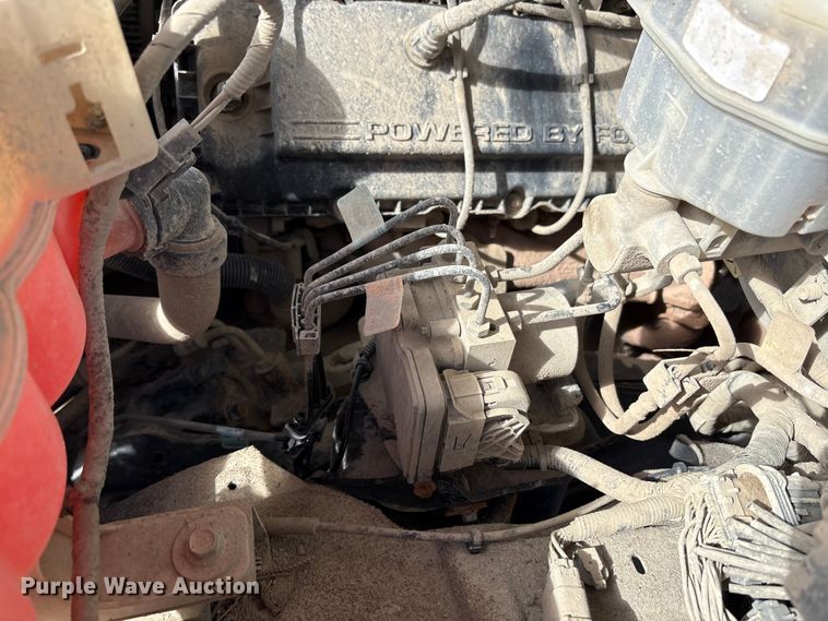 image for item EM6095 2018 Ford F250 Super Duty SuperCab pickup truck