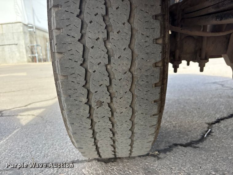 image for item EM6095 2018 Ford F250 Super Duty SuperCab pickup truck