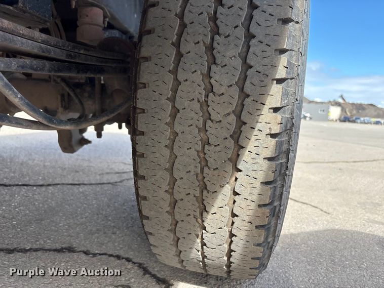 image for item EM6095 2018 Ford F250 Super Duty SuperCab pickup truck