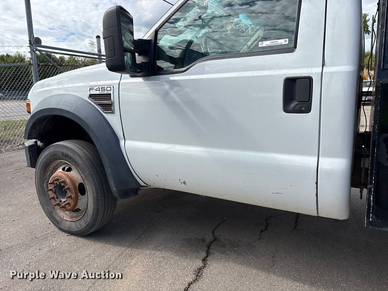 image for item EM6096 2008 Ford F450 Super Duty flatbed truck