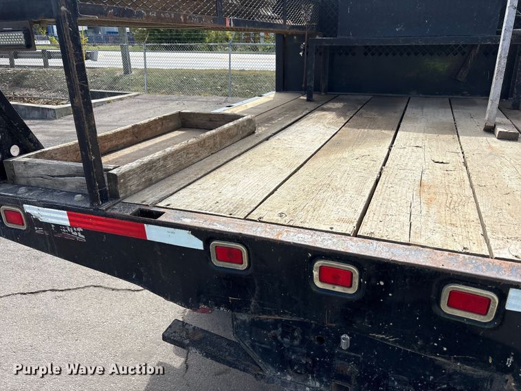 image for item EM6096 2008 Ford F450 Super Duty flatbed truck