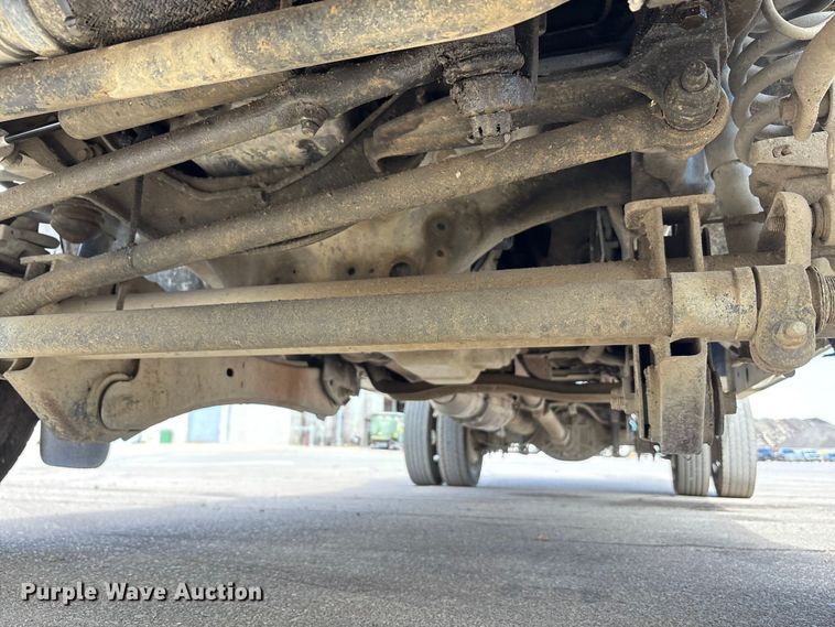 image for item EM6096 2008 Ford F450 Super Duty flatbed truck