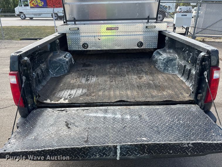 image for item EM6097 2016 Ford F250 Super Duty Quad Cab dump bed pickup truck