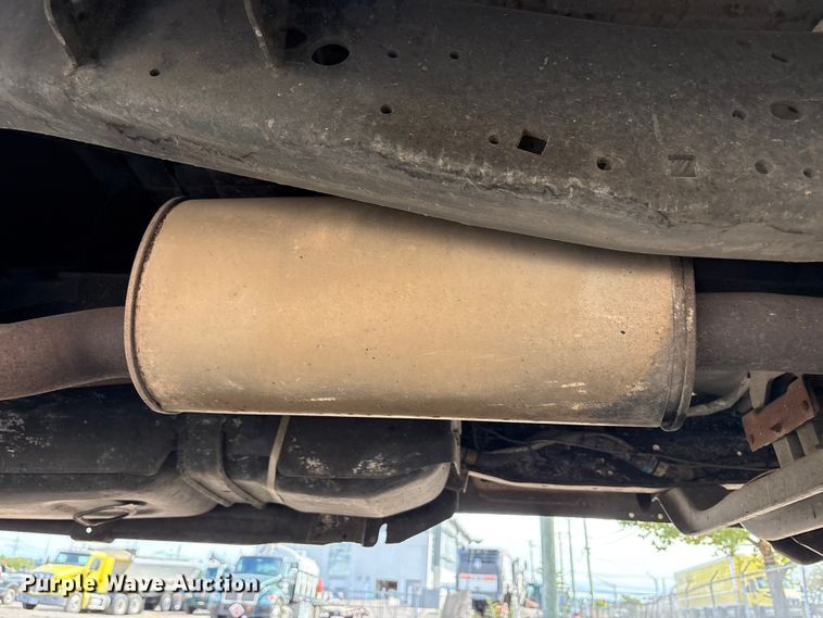 image for item EM6097 2016 Ford F250 Super Duty Quad Cab dump bed pickup truck