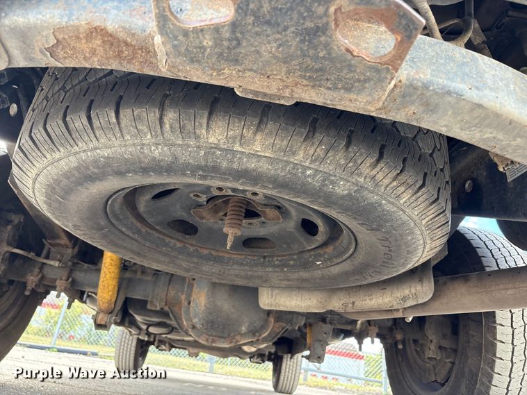 image for item EM6097 2016 Ford F250 Super Duty Quad Cab dump bed pickup truck