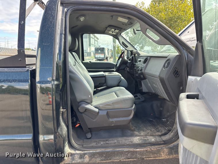 image for item EM6097 2016 Ford F250 Super Duty Quad Cab dump bed pickup truck