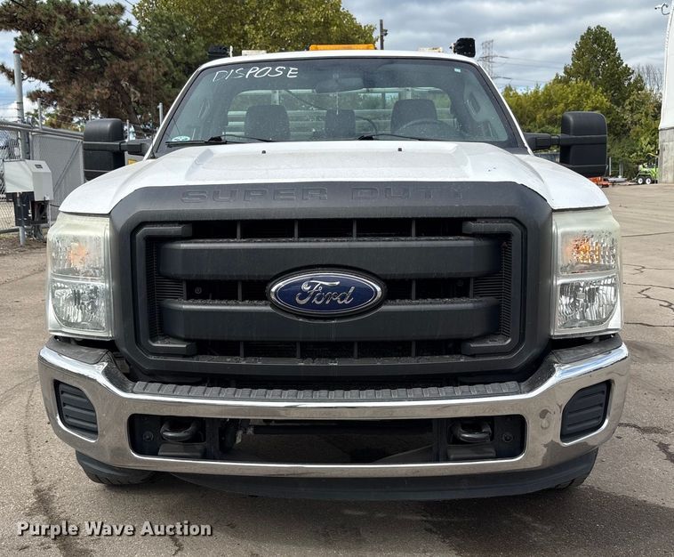 image for item EM6098 2016 Ford F250 Super Duty pickup truck