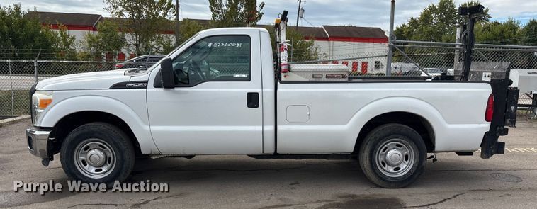 image for item EM6098 2016 Ford F250 Super Duty pickup truck