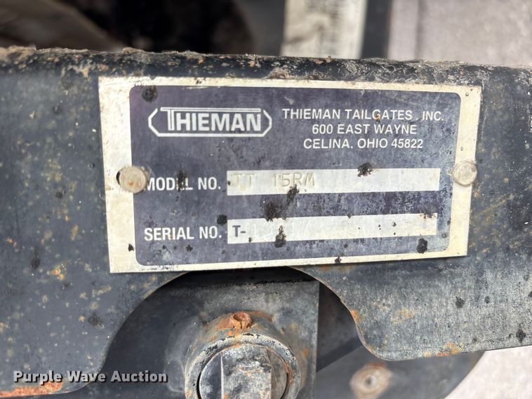 image for item EM6098 2016 Ford F250 Super Duty pickup truck