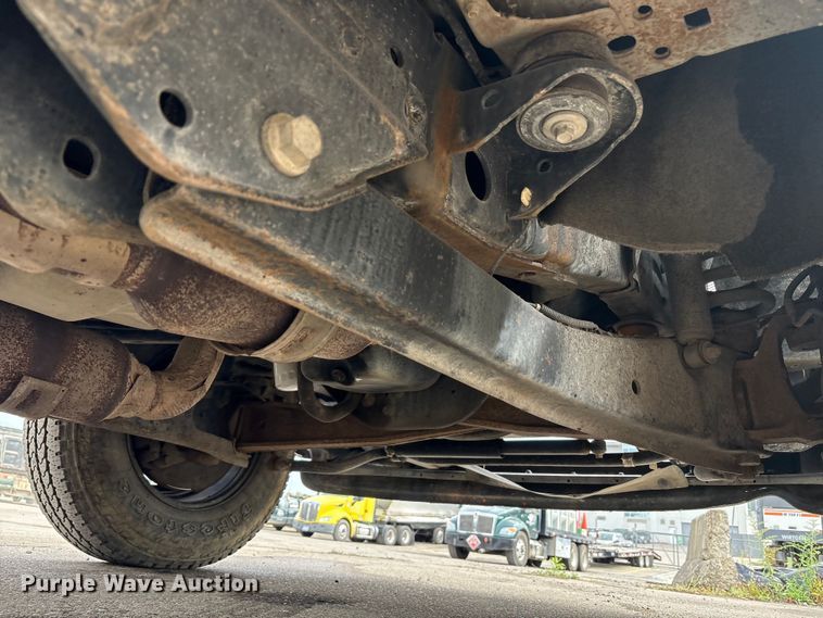 image for item EM6098 2016 Ford F250 Super Duty pickup truck