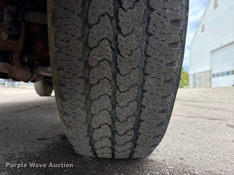 image for item EM6098 2016 Ford F250 Super Duty pickup truck