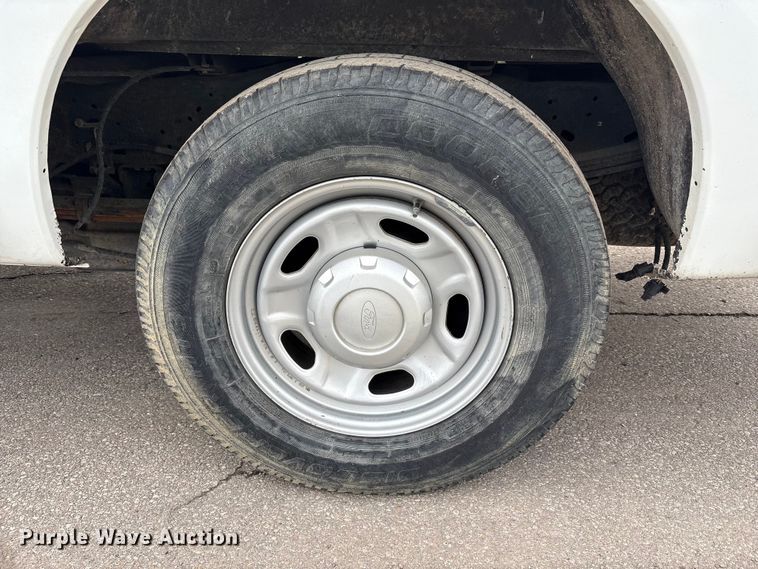 image for item EM6098 2016 Ford F250 Super Duty pickup truck