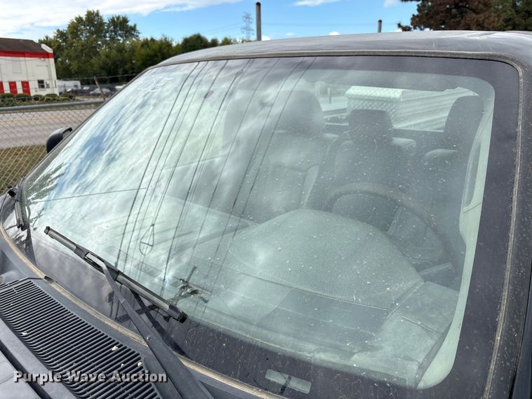 image for item EM6099 2012 Ford F350 Super Duty utility bed pickup truck