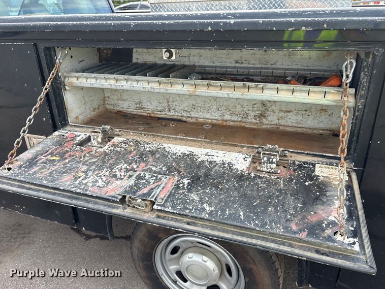 image for item EM6099 2012 Ford F350 Super Duty utility bed pickup truck