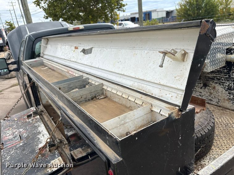 image for item EM6099 2012 Ford F350 Super Duty utility bed pickup truck