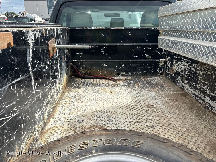 image for item EM6099 2012 Ford F350 Super Duty utility bed pickup truck