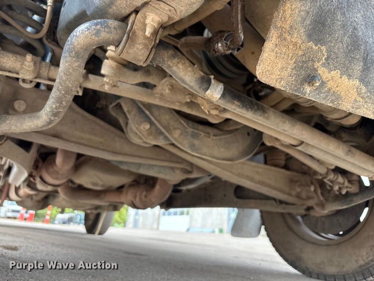 image for item EM6099 2012 Ford F350 Super Duty utility bed pickup truck