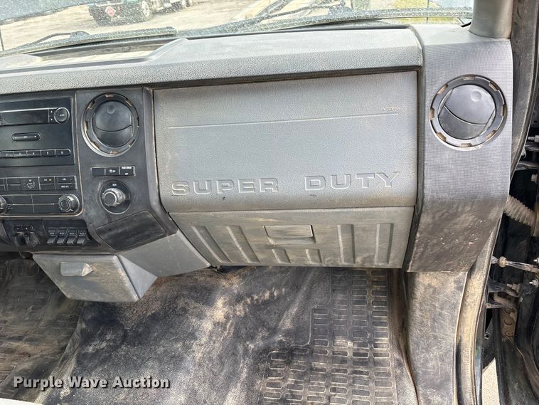 image for item EM6099 2012 Ford F350 Super Duty utility bed pickup truck