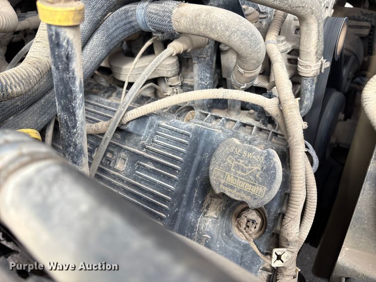 image for item EM6099 2012 Ford F350 Super Duty utility bed pickup truck