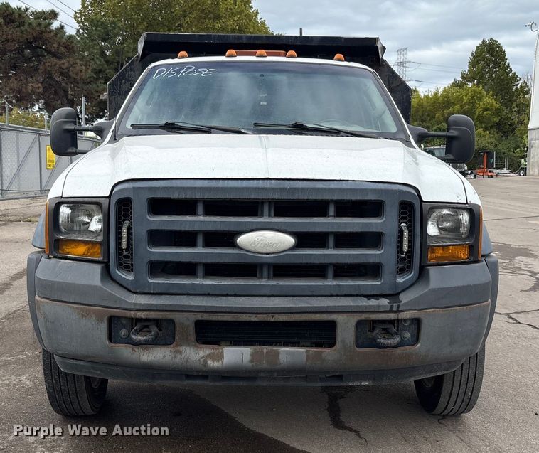 image for item EM6100 2006 Ford F550 dump truck