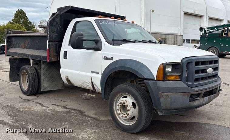 image for item EM6100 2006 Ford F550 dump truck