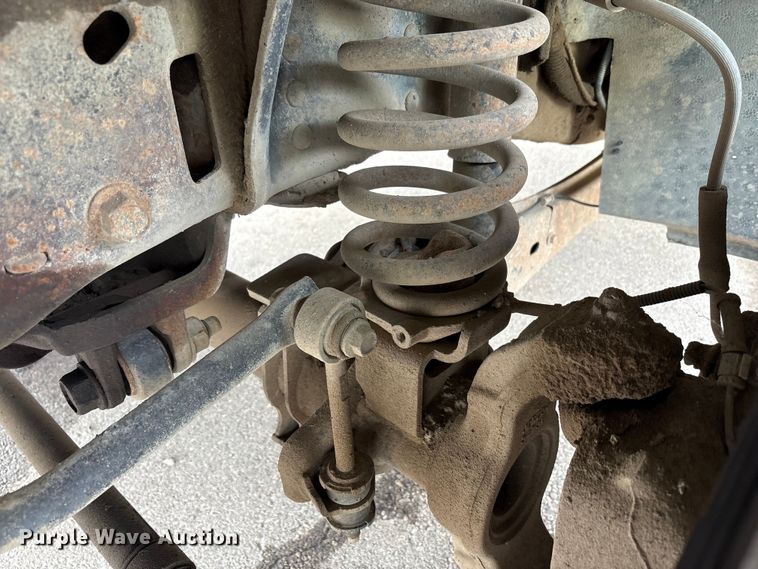 image for item EM6100 2006 Ford F550 dump truck