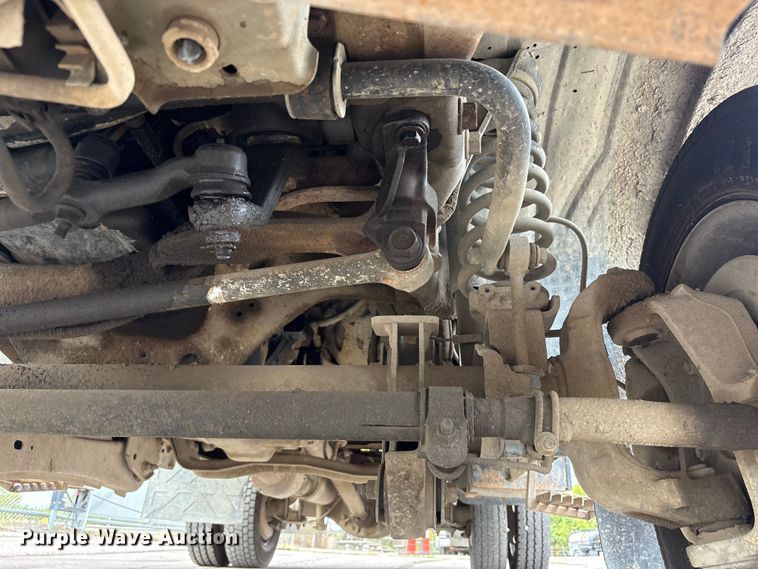 image for item EM6100 2006 Ford F550 dump truck