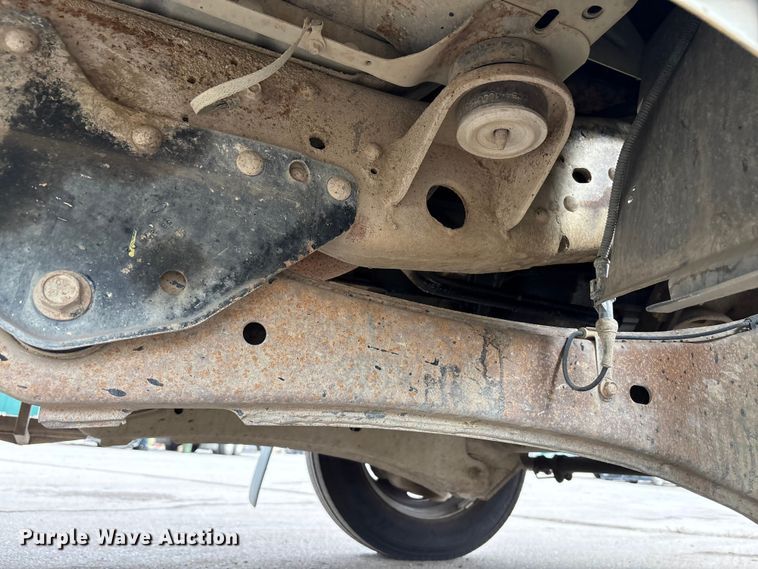 image for item EM6100 2006 Ford F550 dump truck