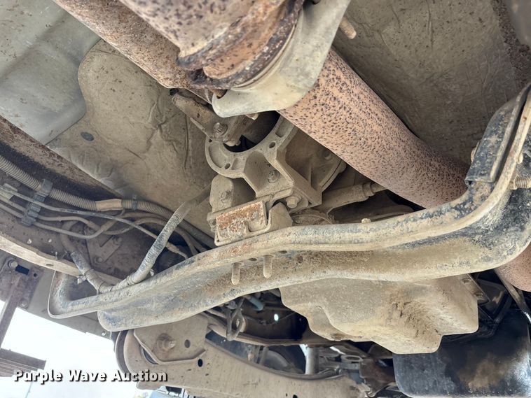 image for item EM6100 2006 Ford F550 dump truck