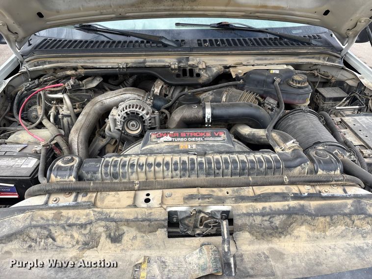 image for item EM6100 2006 Ford F550 dump truck