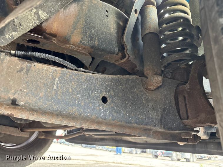 image for item EM6101 2013 Ford F250 Super Duty SuperCab pickup truck