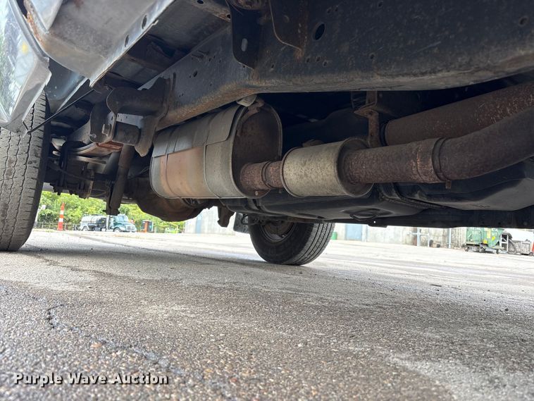 image for item EM6101 2013 Ford F250 Super Duty SuperCab pickup truck