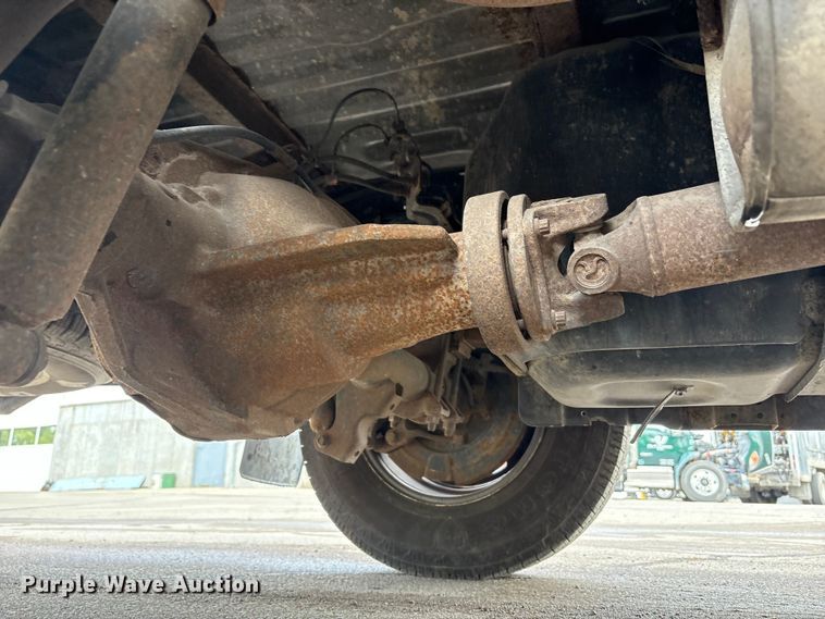 image for item EM6101 2013 Ford F250 Super Duty SuperCab pickup truck