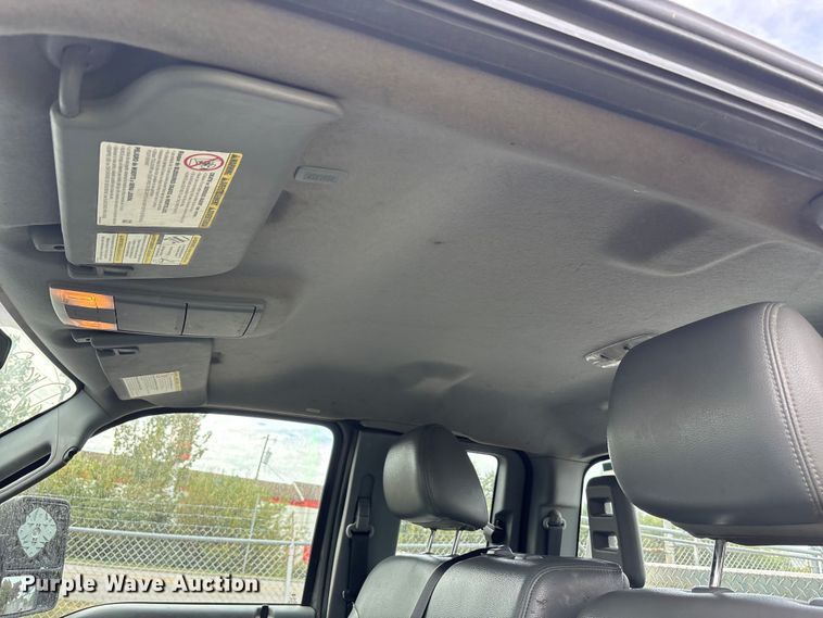 image for item EM6101 2013 Ford F250 Super Duty SuperCab pickup truck