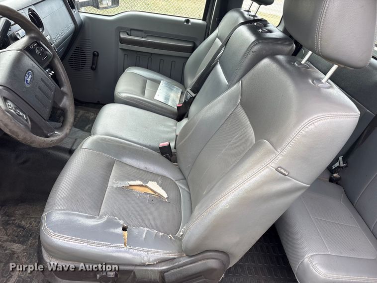 image for item EM6101 2013 Ford F250 Super Duty SuperCab pickup truck