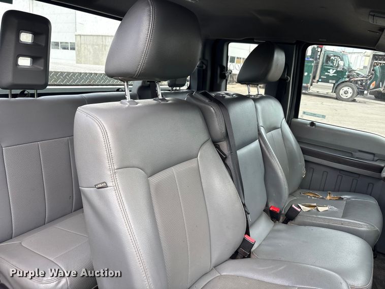 image for item EM6101 2013 Ford F250 Super Duty SuperCab pickup truck